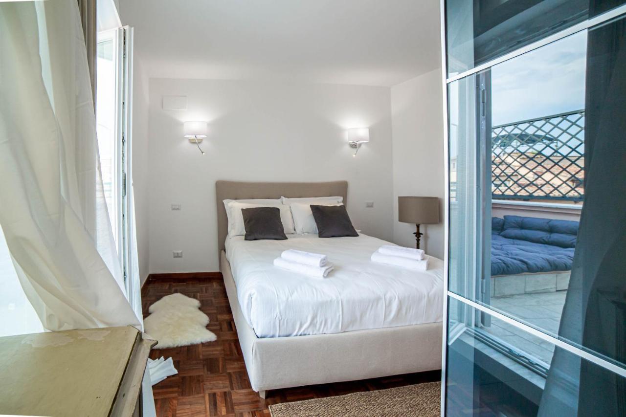 רומא Luxury Top Floor In Trastevere מראה חיצוני תמונה
