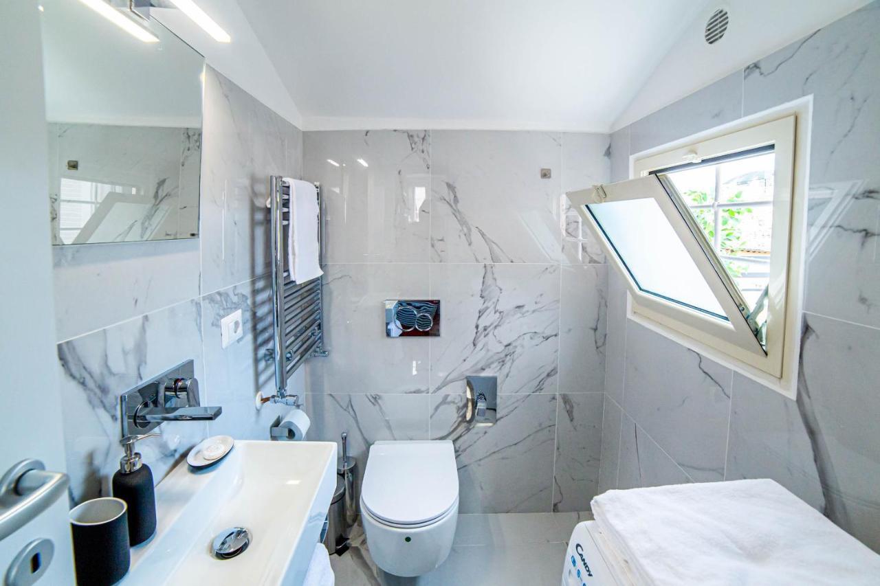 רומא Luxury Top Floor In Trastevere מראה חיצוני תמונה
