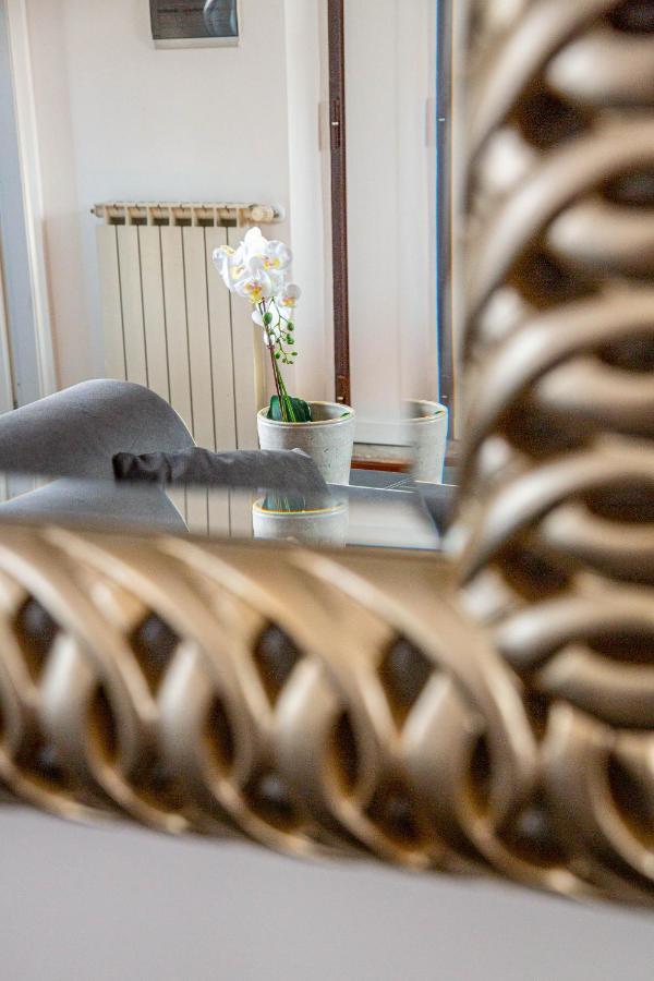 רומא Luxury Top Floor In Trastevere מראה חיצוני תמונה