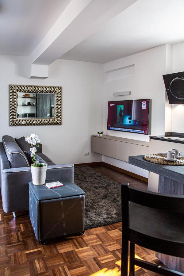 רומא Luxury Top Floor In Trastevere מראה חיצוני תמונה