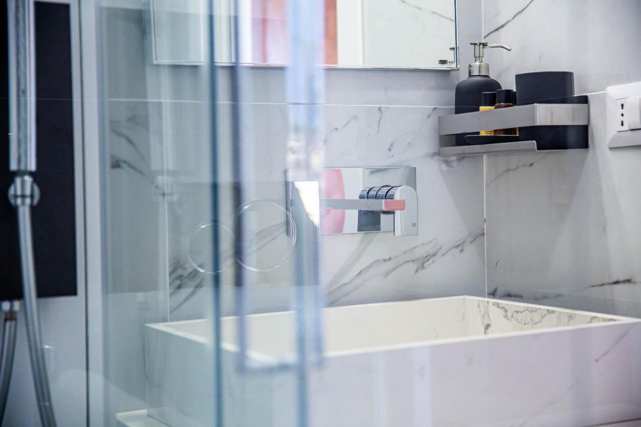 רומא Luxury Top Floor In Trastevere מראה חיצוני תמונה